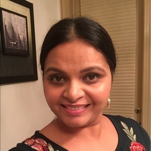 Meet your Posher, Meena